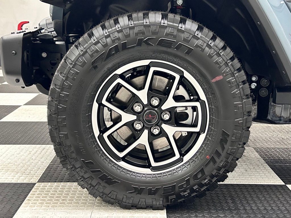 2026 Jeep Gladiator Shadow Ops Portland OR