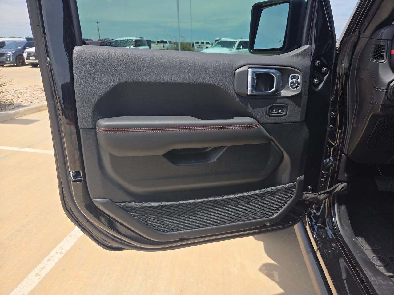 2026 Jeep Gladiator Shadow Ops Castroville TX