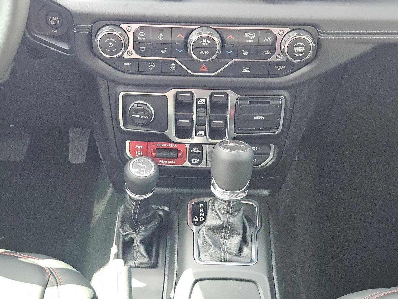 2026 Jeep Gladiator Shadow Ops Castroville TX