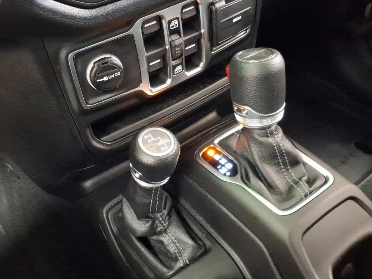 2026 Jeep Gladiator Sport Uvalde TX