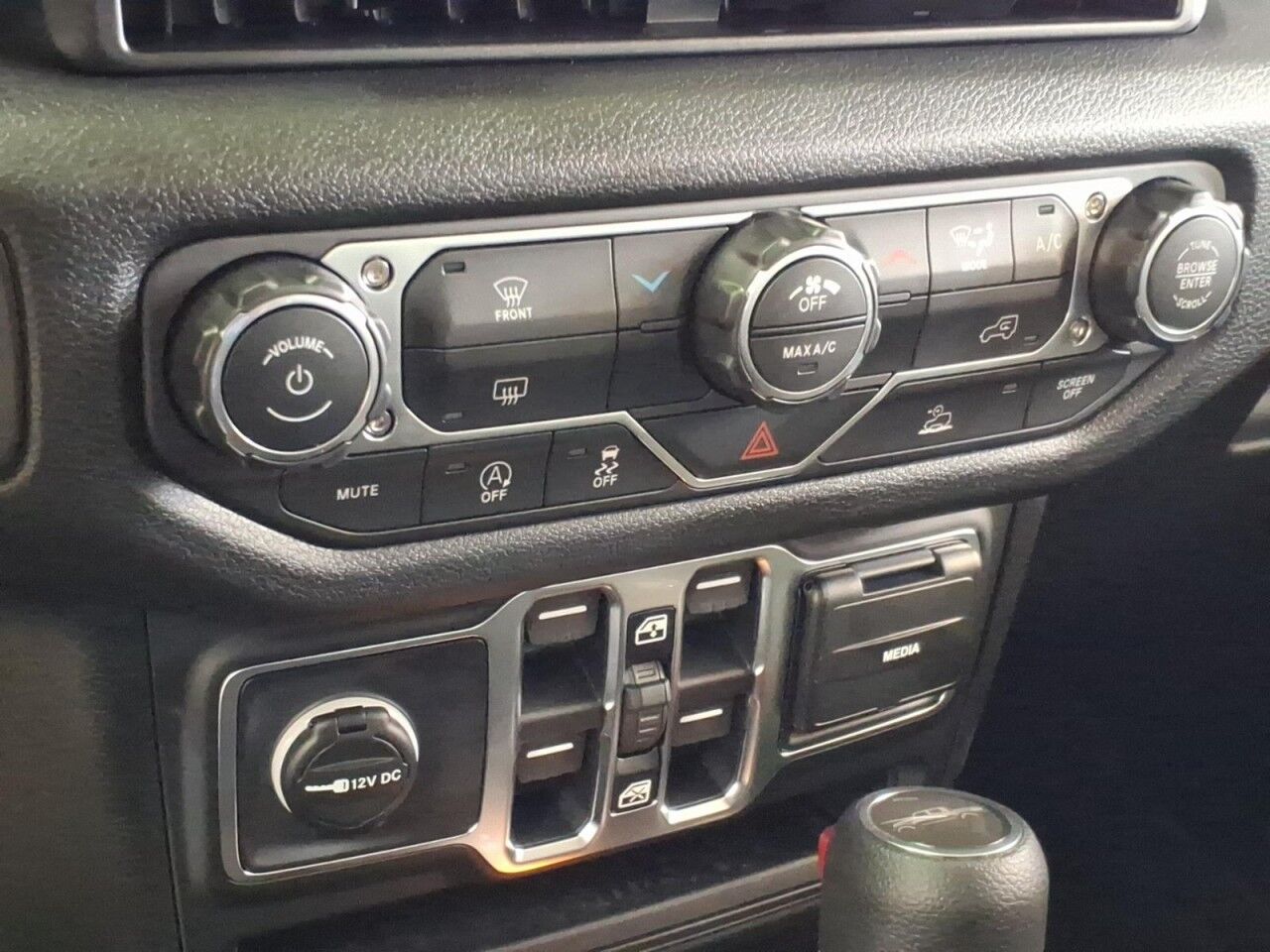 2026 Jeep Gladiator Sport Uvalde TX