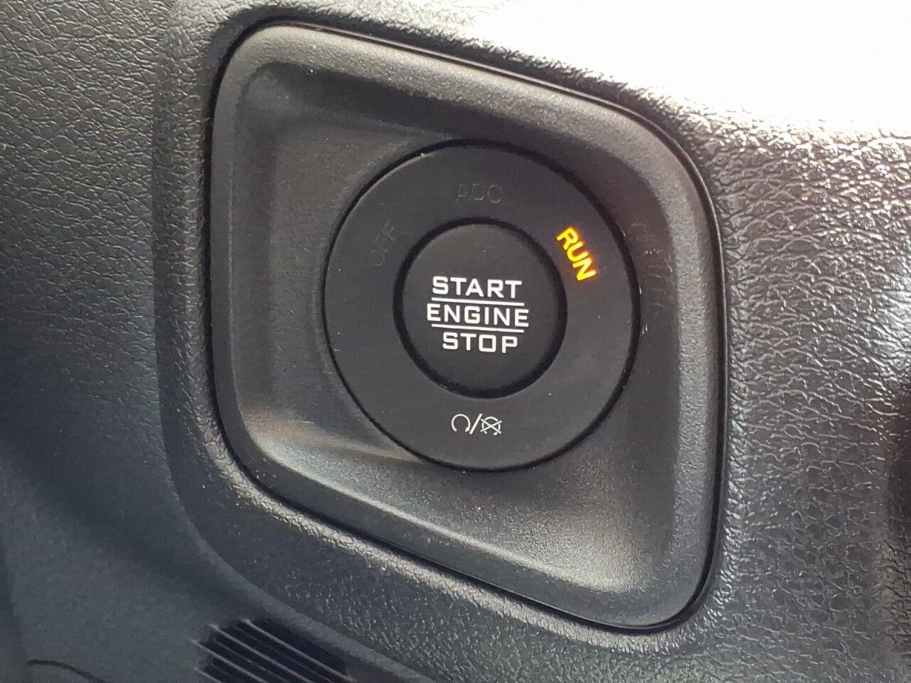 2026 Jeep Gladiator Sport Uvalde TX