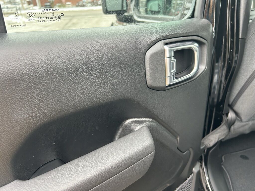 2026 Jeep Gladiator Sport Crestwood KY