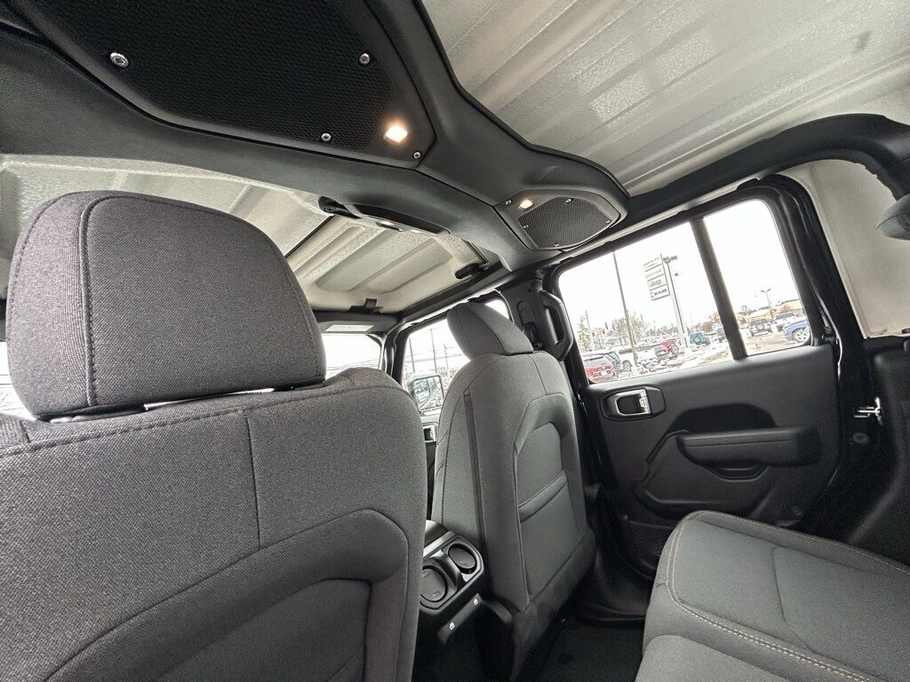 2026 Jeep Gladiator Sport Crestwood KY