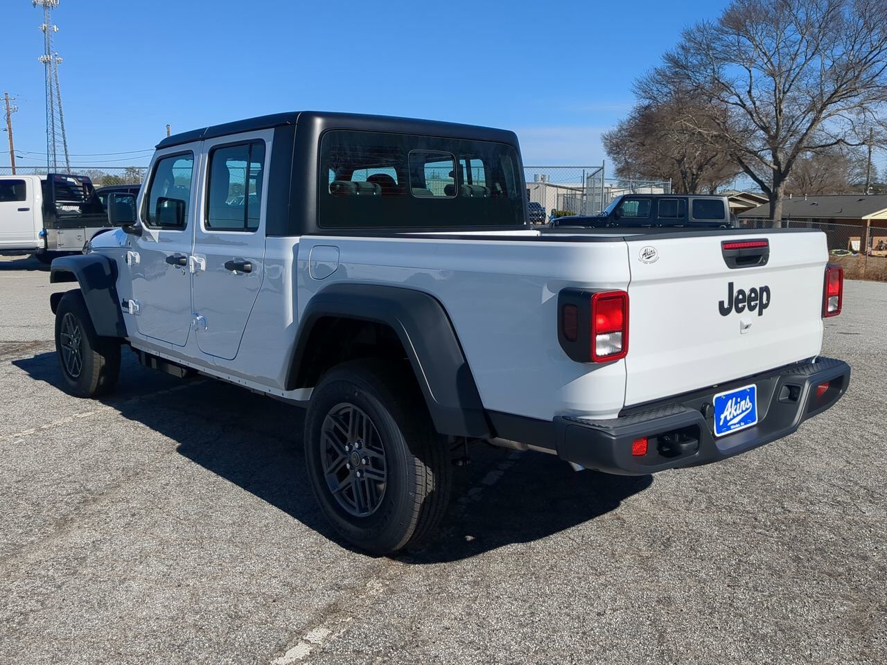 2026 Jeep Gladiator Sport Appleton WI
