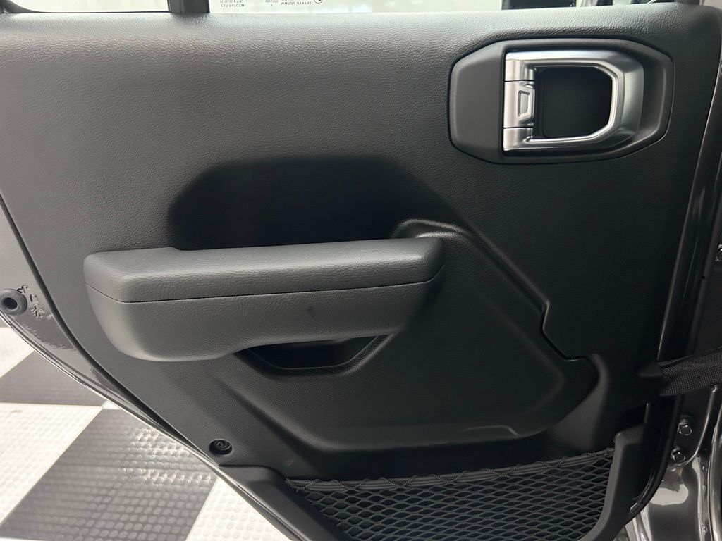 2026 Jeep Gladiator Sport Portland OR