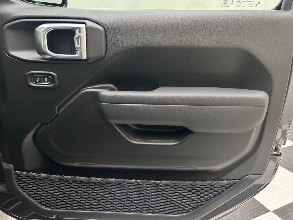 2026 Jeep Gladiator Sport Portland OR