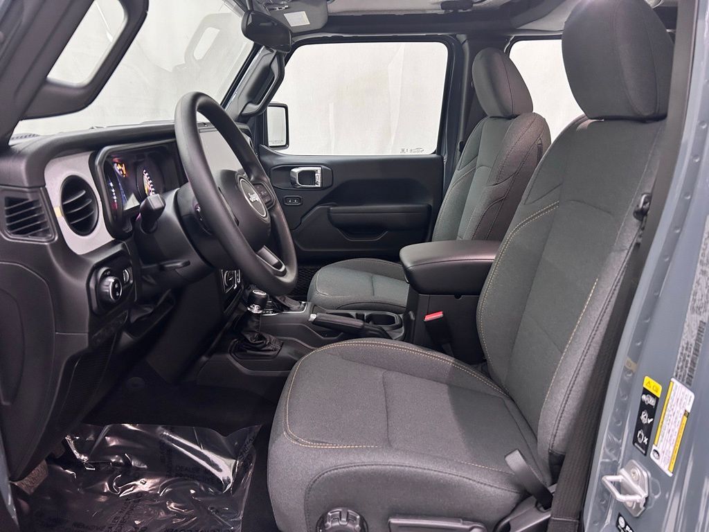 2026 Jeep Gladiator Sport Portland OR