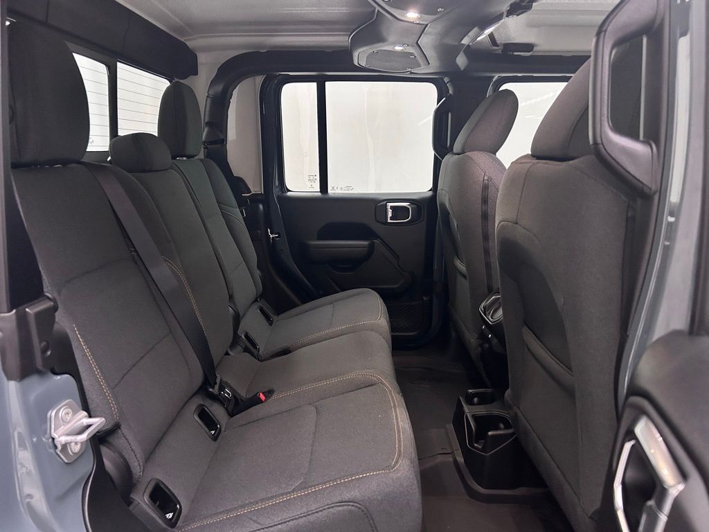 2026 Jeep Gladiator Sport Portland OR