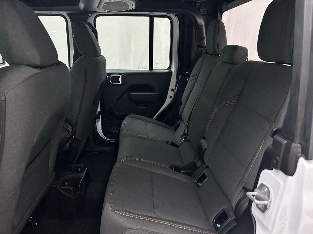 2026 Jeep Gladiator Sport Portland OR