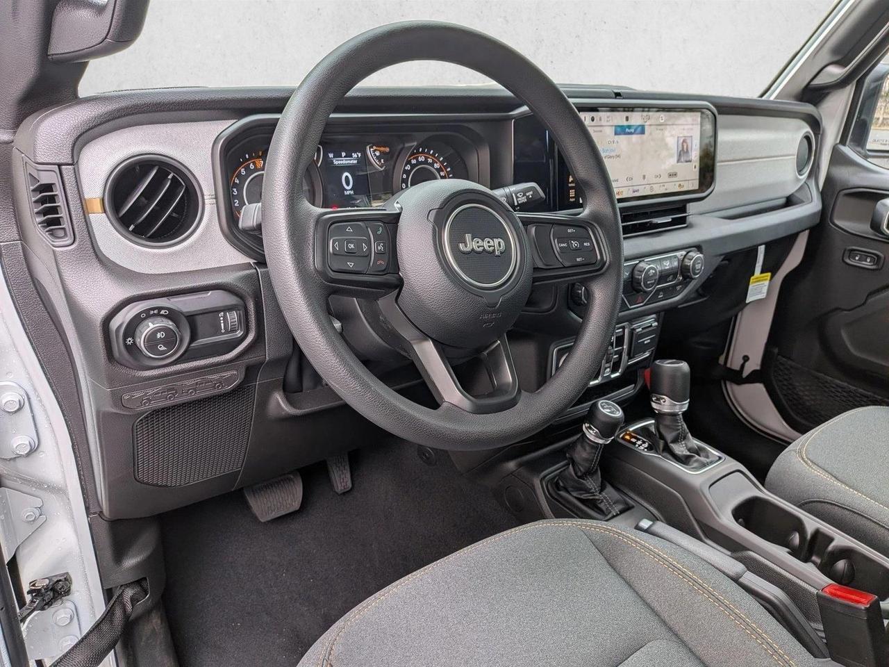2026 Jeep Gladiator Sport