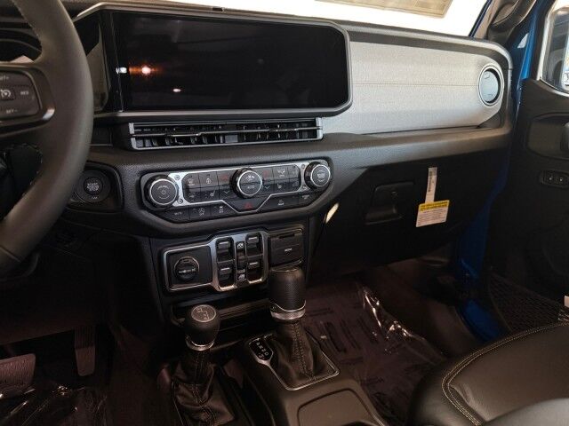 2026 Jeep Gladiator Sport S Burnet TX