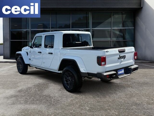 2026 Jeep Gladiator Sport S