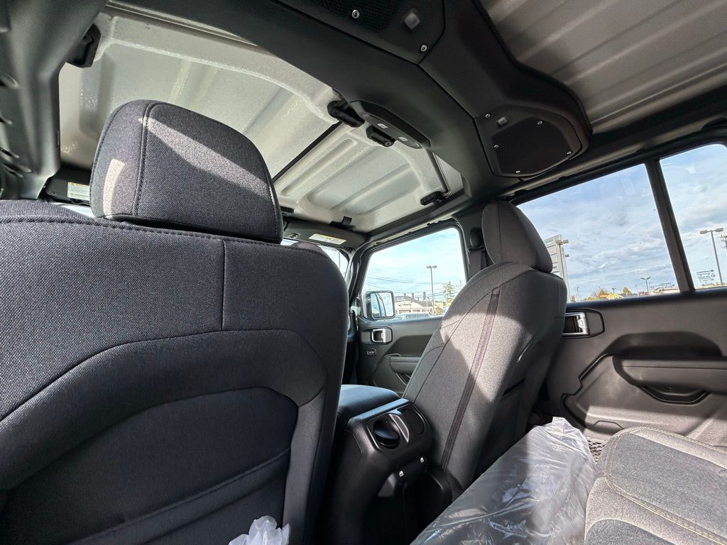 2026 Jeep Gladiator Sport S Crestwood KY