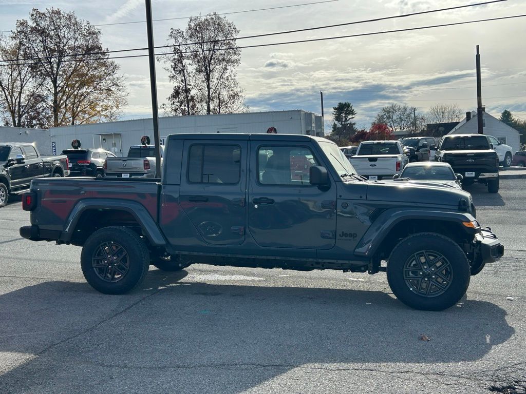 2026 Jeep Gladiator Sport S Crestwood KY