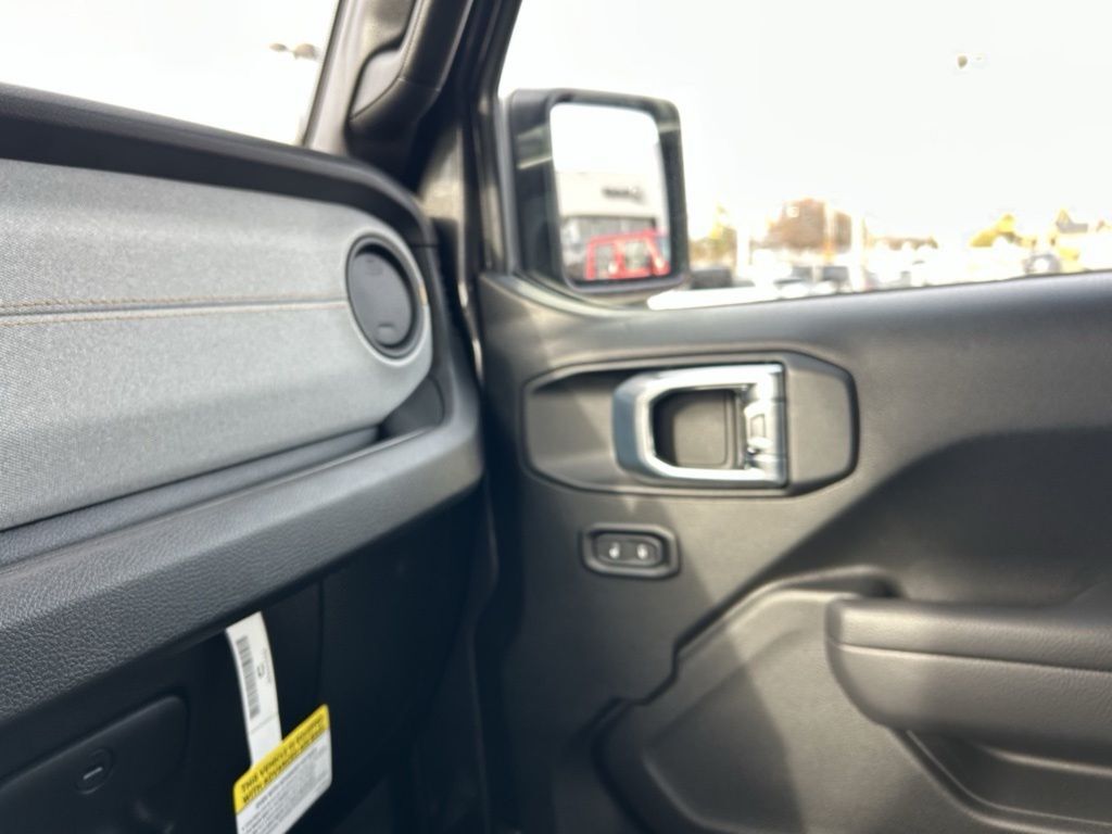 2026 Jeep Gladiator Sport S Crestwood KY