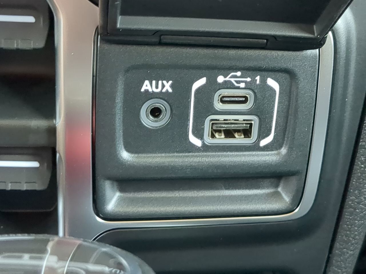 2026 Jeep Gladiator Sport S Appleton WI
