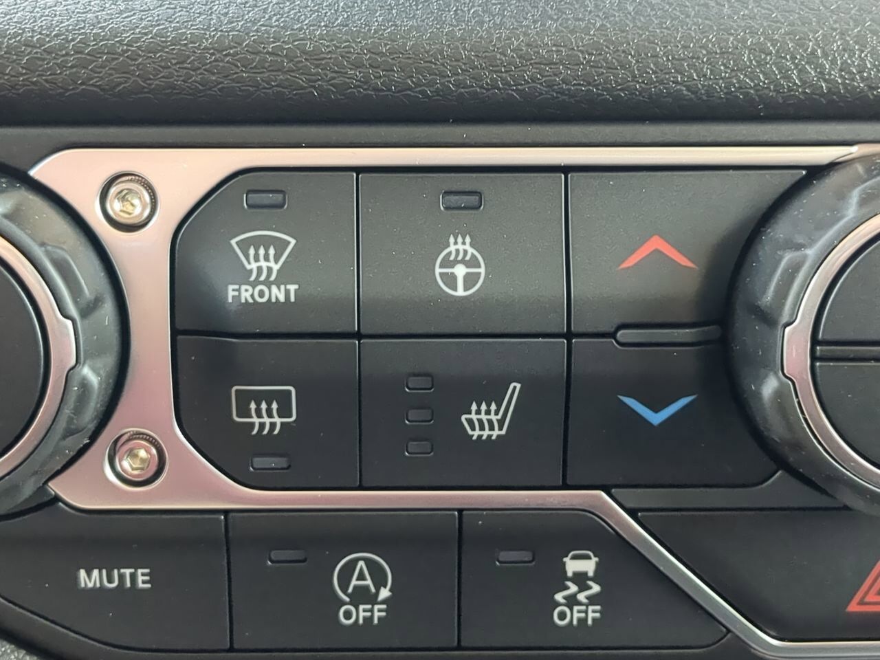 2026 Jeep Gladiator Sport S Appleton WI