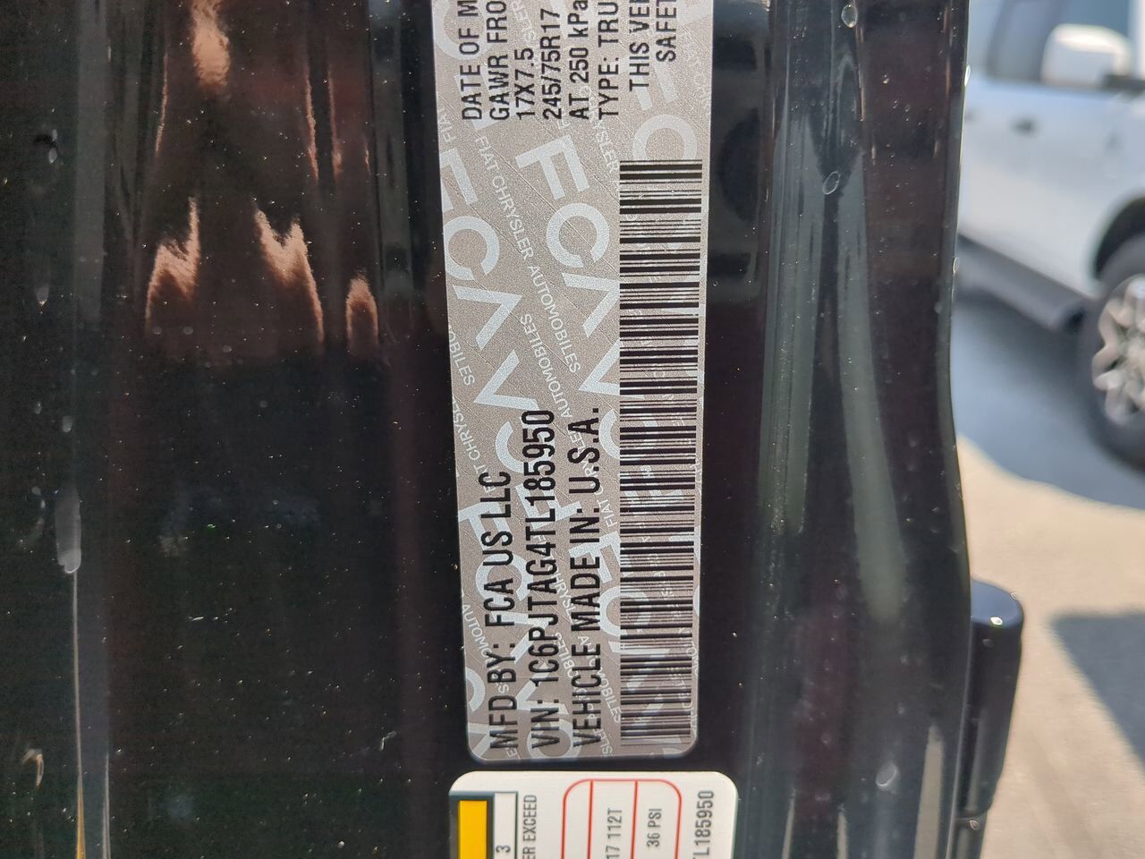2026 Jeep Gladiator Sport S Appleton WI