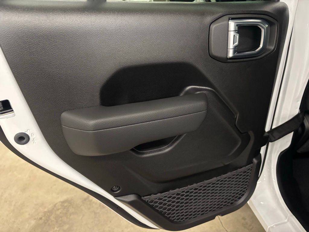 2026 Jeep Gladiator Sport S Portland OR