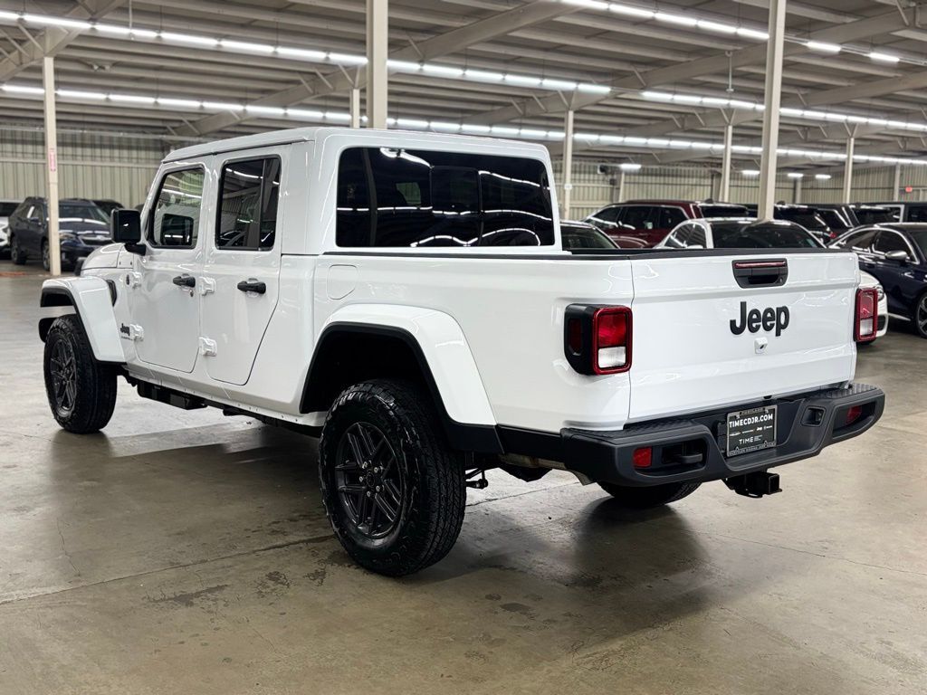 2026 Jeep Gladiator Sport S Portland OR
