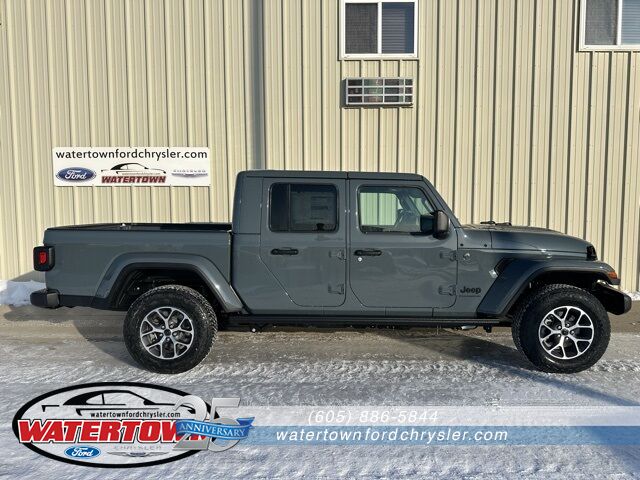 2026 Jeep Gladiator Sport S