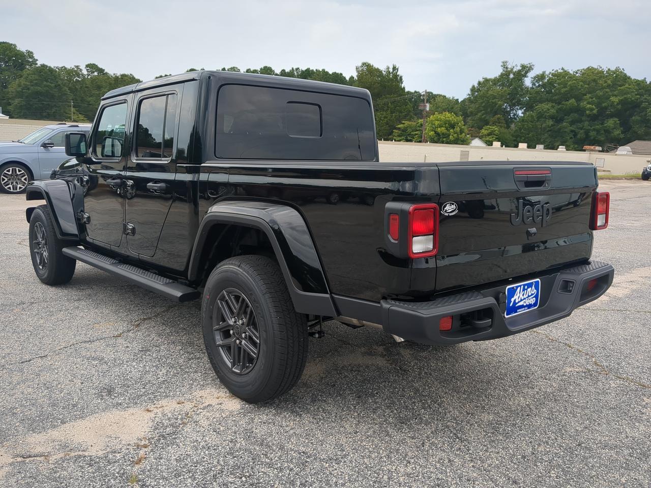 2026 Jeep Gladiator Sport S Winder GA