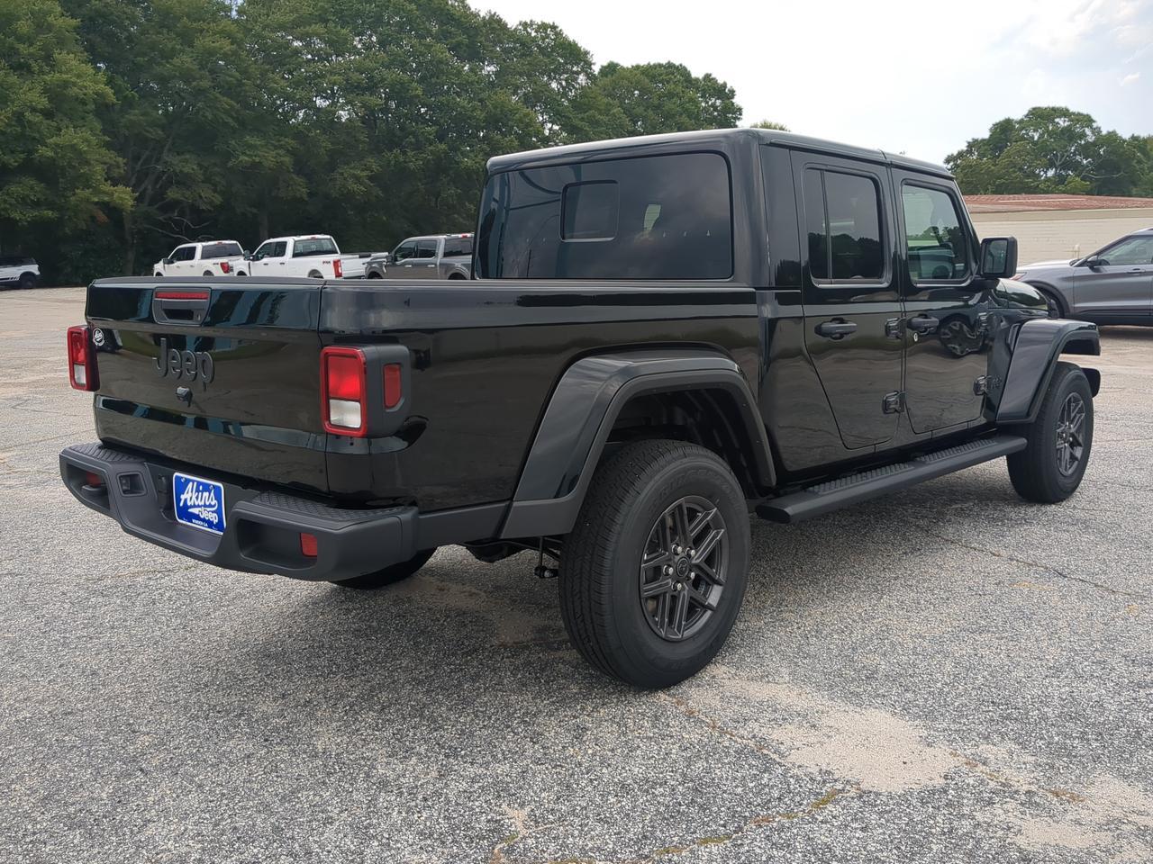 2026 Jeep Gladiator Sport S Winder GA
