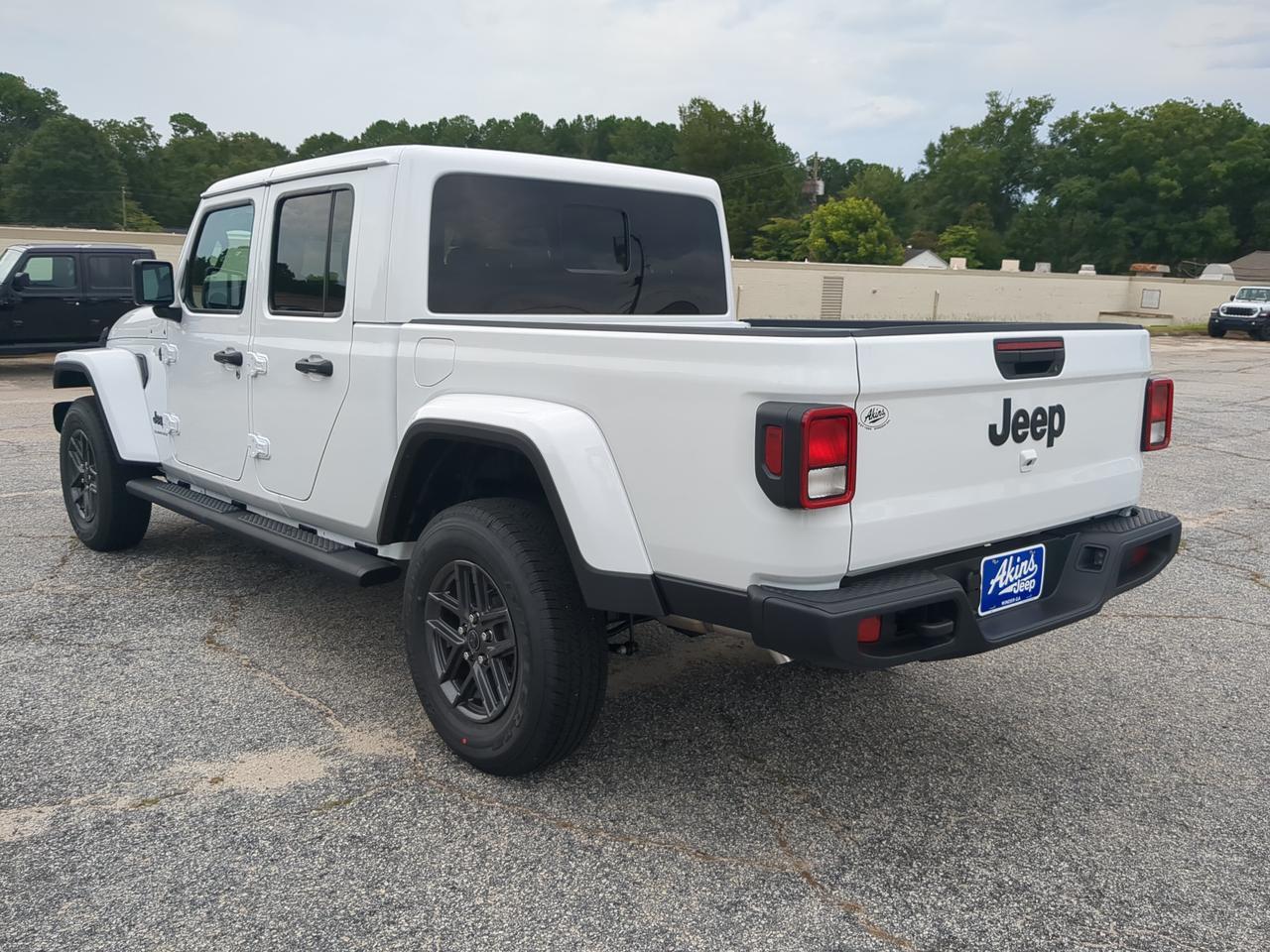 2026 Jeep Gladiator Sport S Winder GA