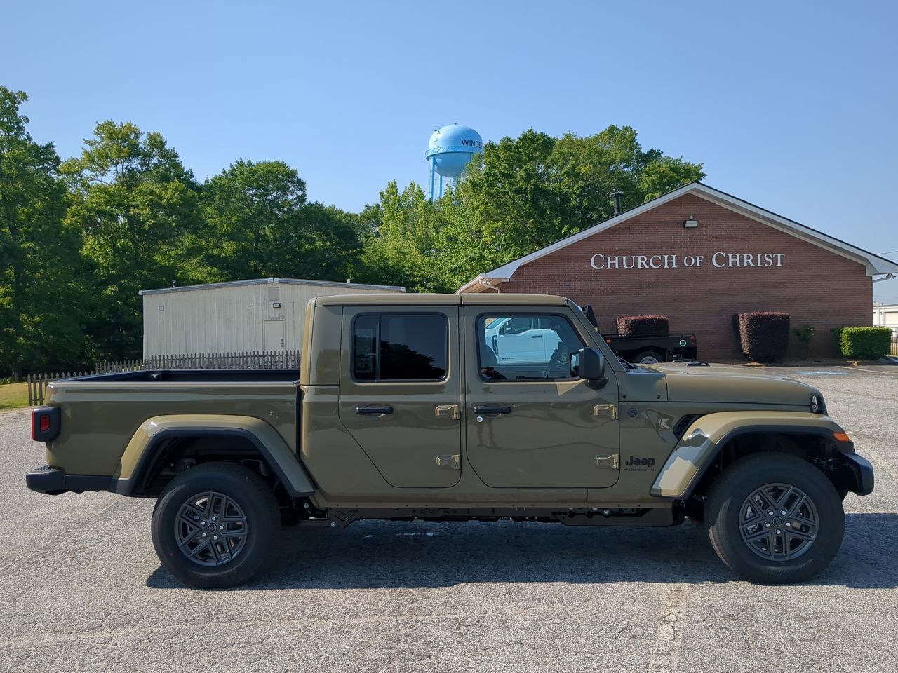 2026 Jeep Gladiator Sport S