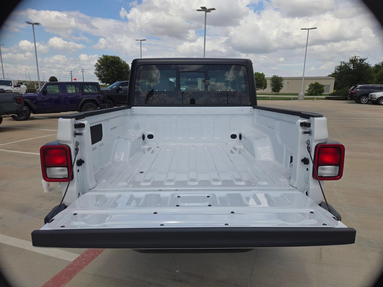 2026 Jeep Gladiator Sport Castroville TX