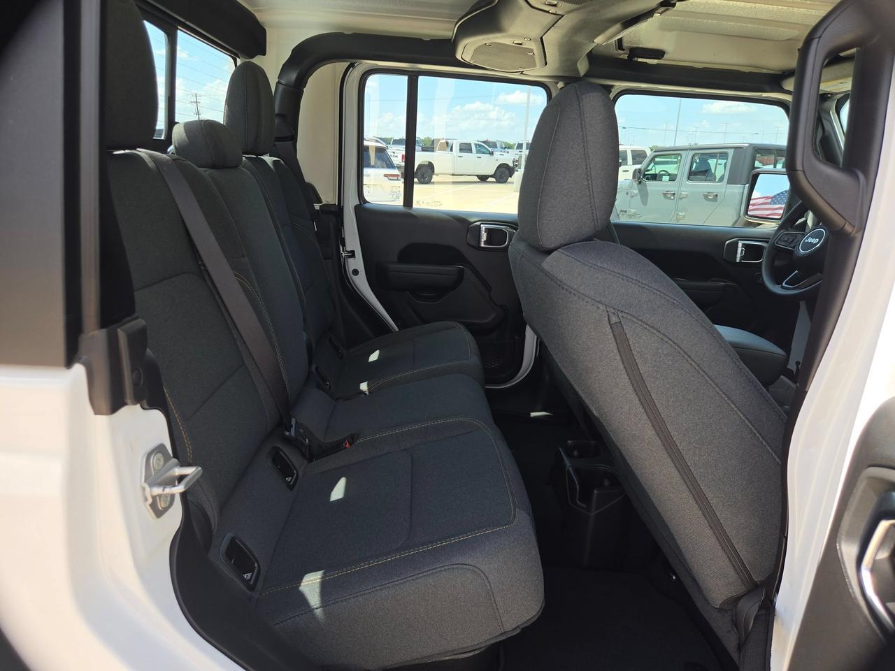 2026 Jeep Gladiator Sport Castroville TX