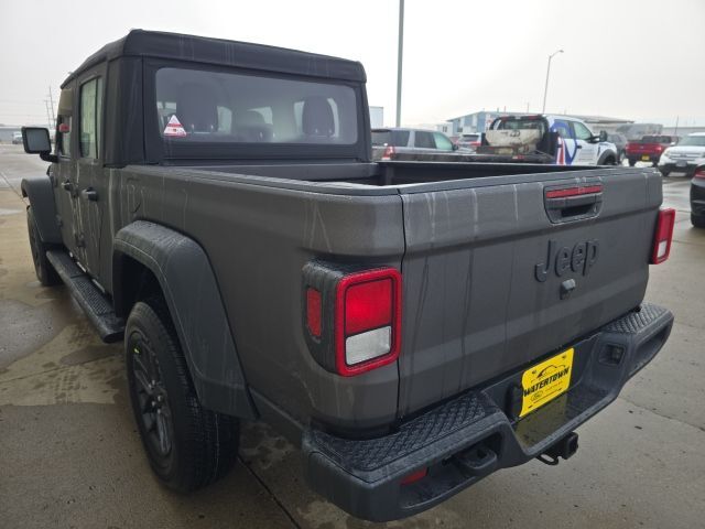 2026 Jeep Gladiator Sport Watertown SD