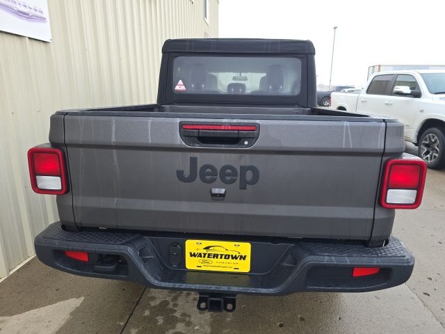 2026 Jeep Gladiator Sport Watertown SD