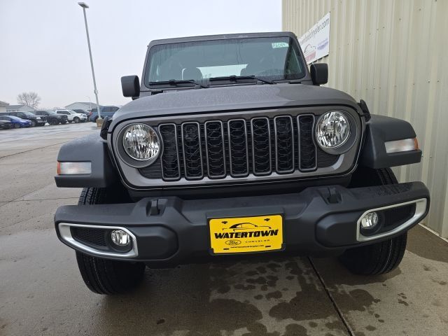 2026 Jeep Gladiator Sport Watertown SD