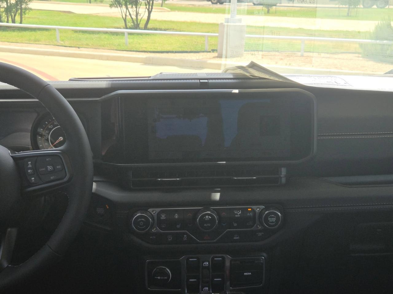 2026 Jeep Gladiator Texas Trail Castroville TX
