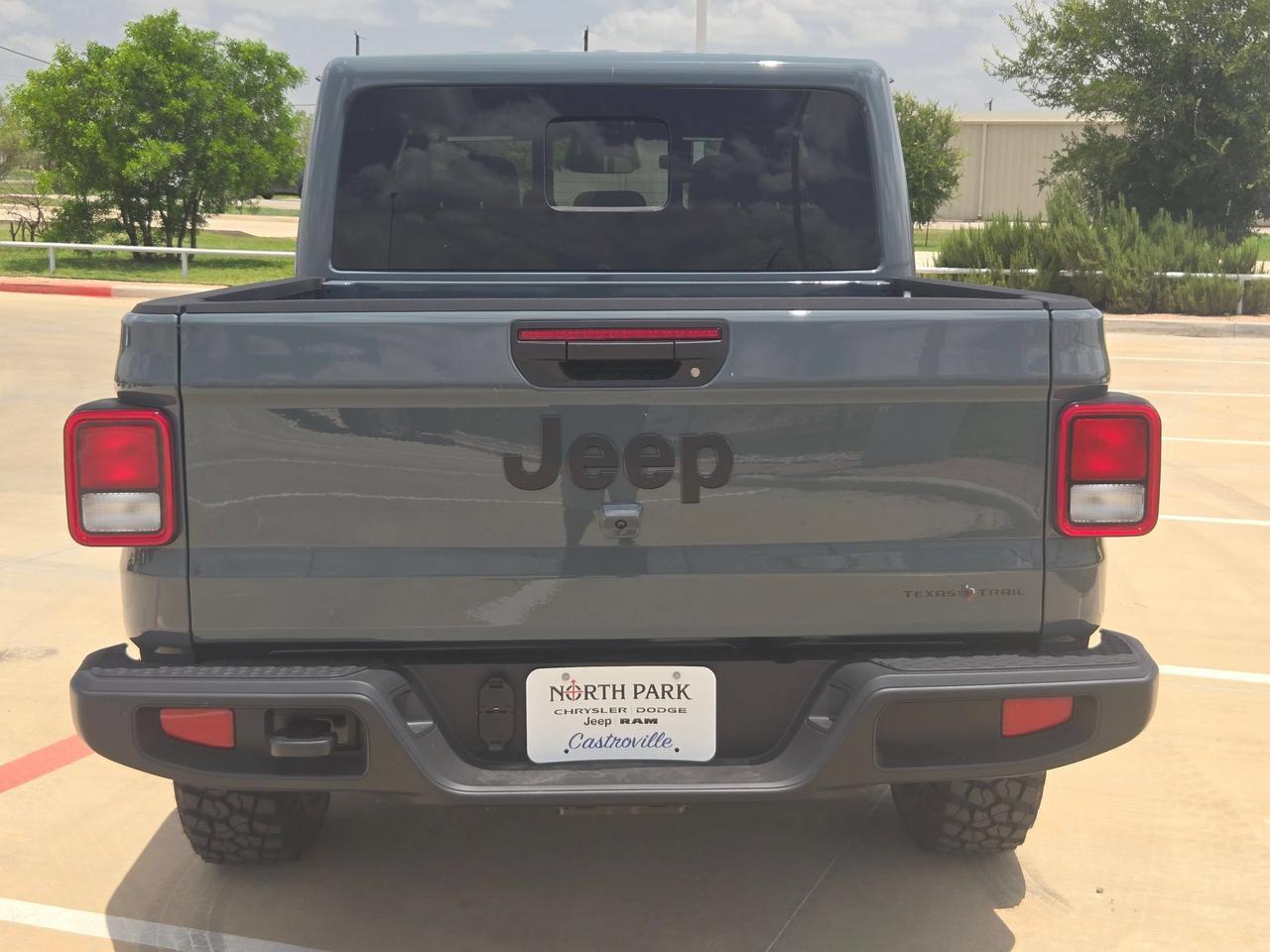 2026 Jeep Gladiator Texas Trail Castroville TX