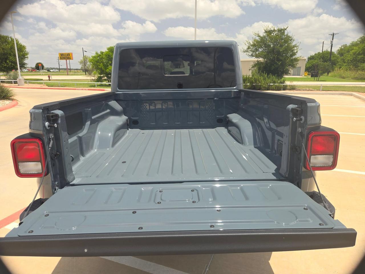 2026 Jeep Gladiator Texas Trail Castroville TX