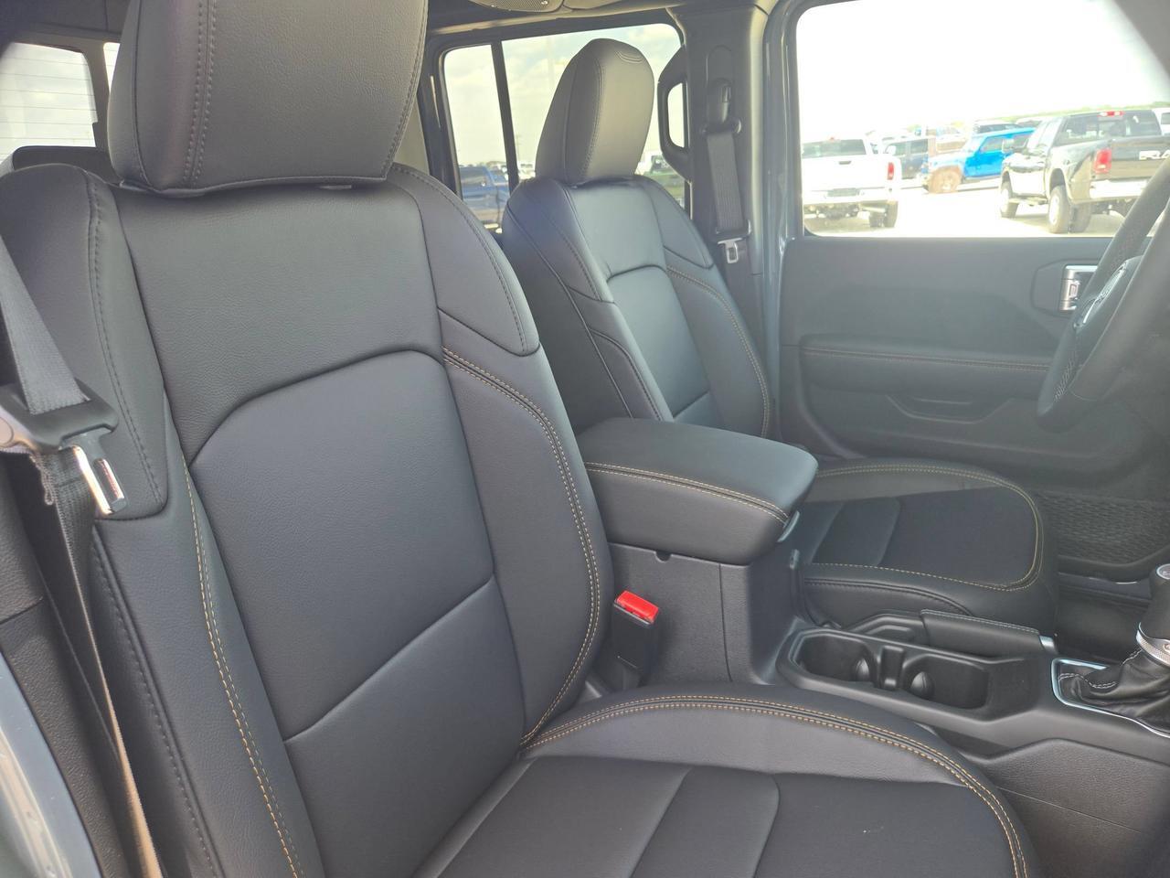 2026 Jeep Gladiator Texas Trail Castroville TX