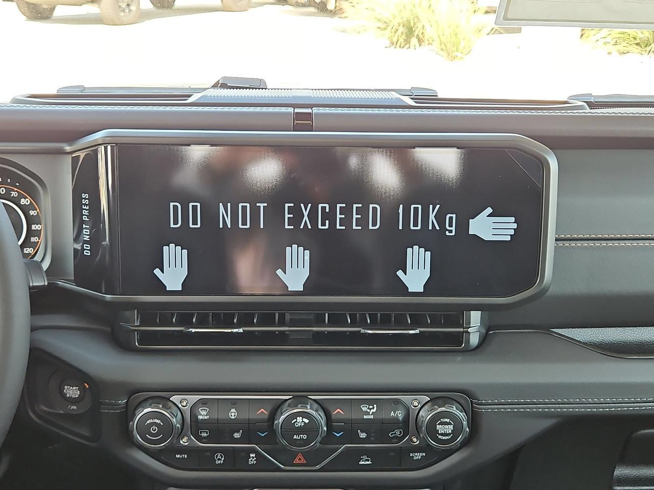 2026 Jeep Gladiator Texas Trail Castroville TX