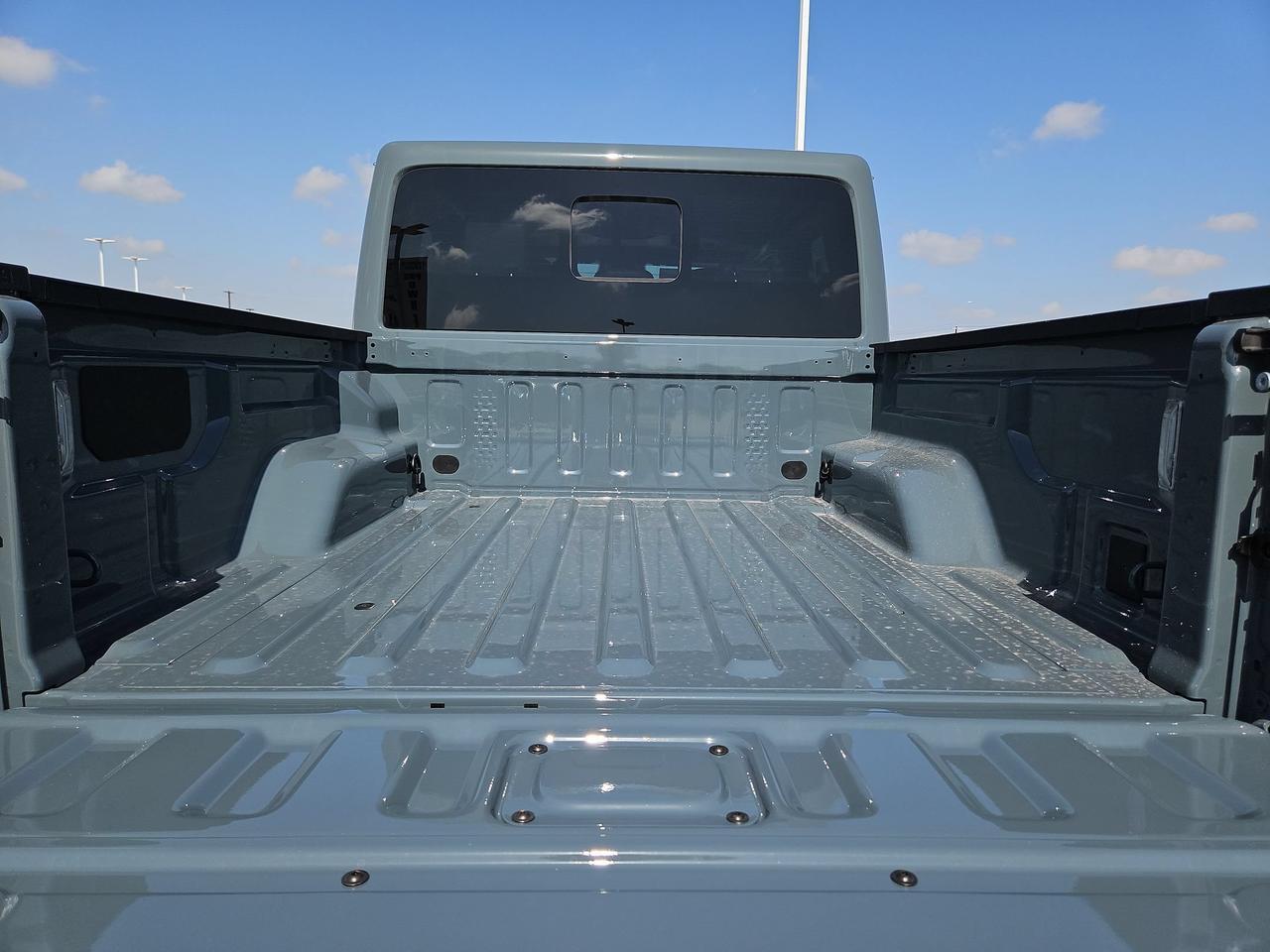 2026 Jeep Gladiator Texas Trail Castroville TX