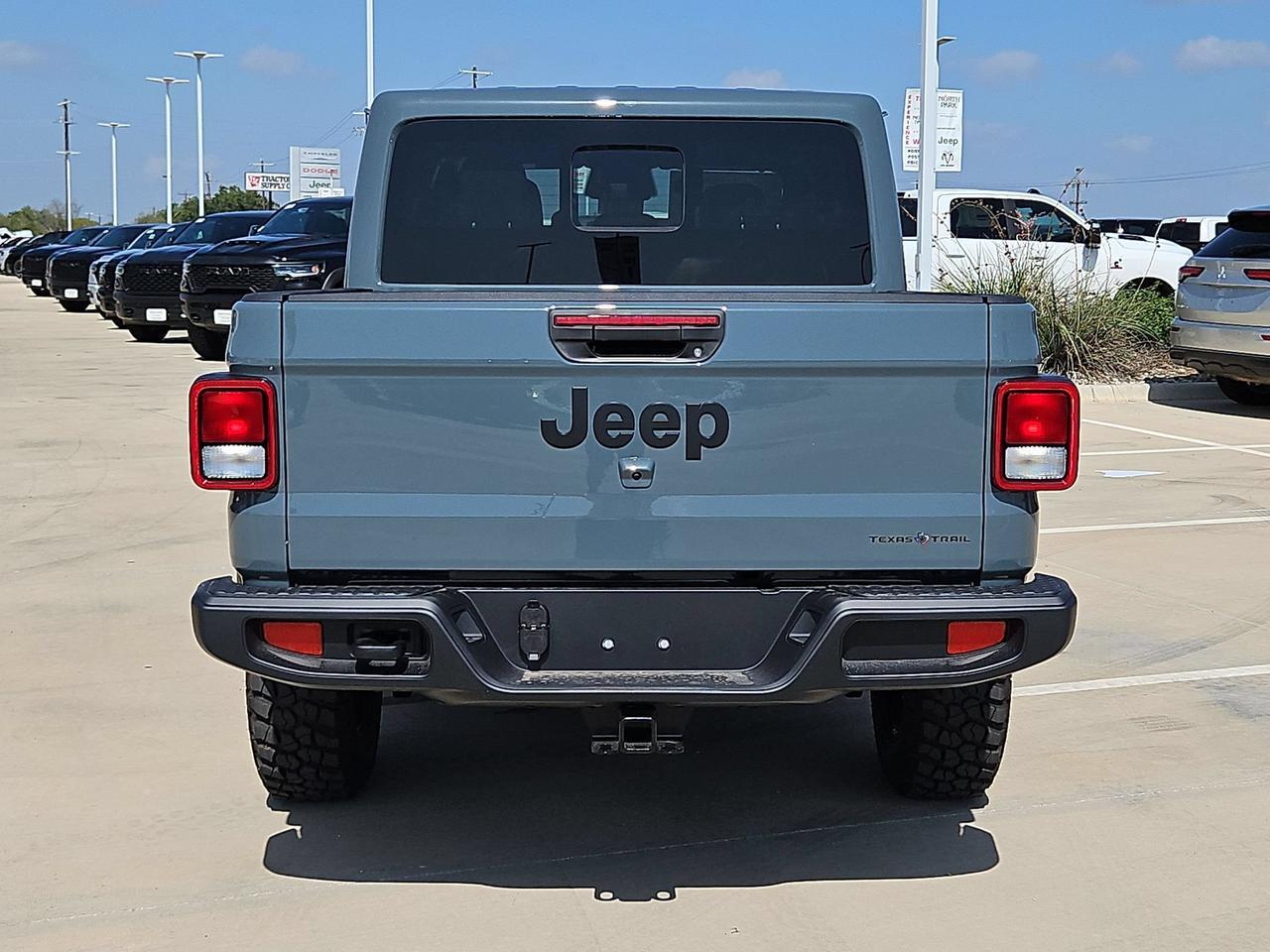 2026 Jeep Gladiator Texas Trail Castroville TX