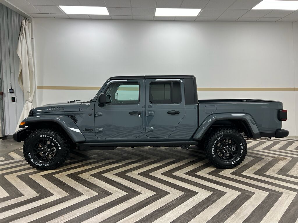 2026 Jeep Gladiator Willys
