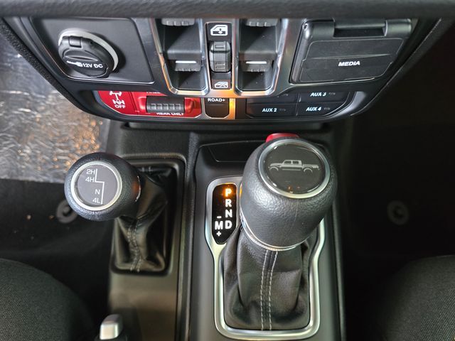 2026 Jeep Gladiator Willys Folsom CA