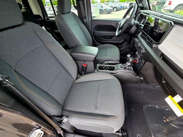 2026 Jeep Gladiator Willys Folsom CA