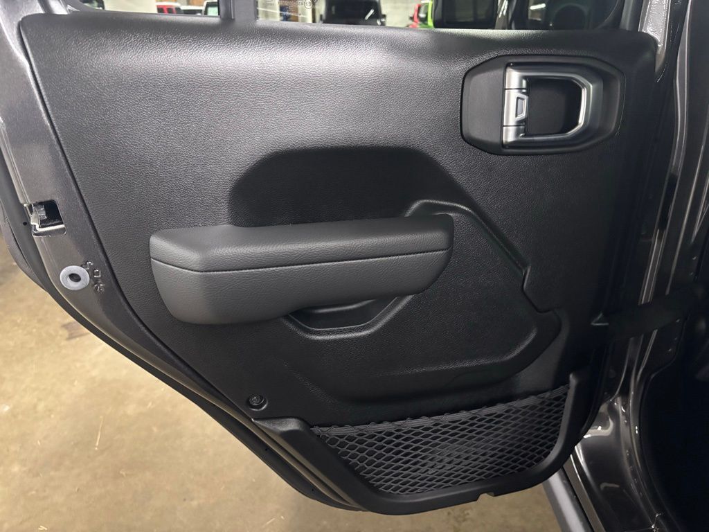 2026 Jeep Gladiator Willys Portland OR