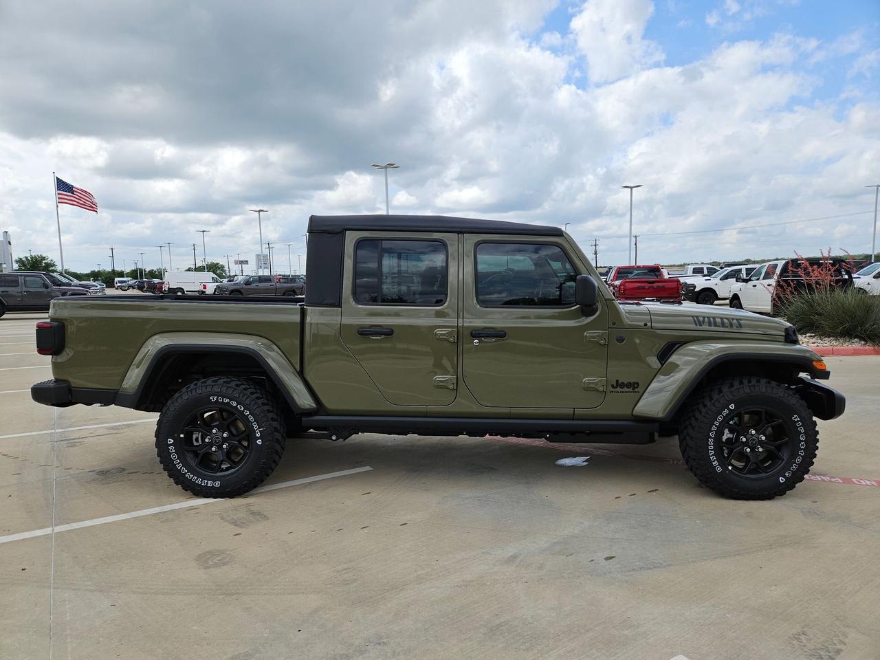2026 Jeep Gladiator Willys