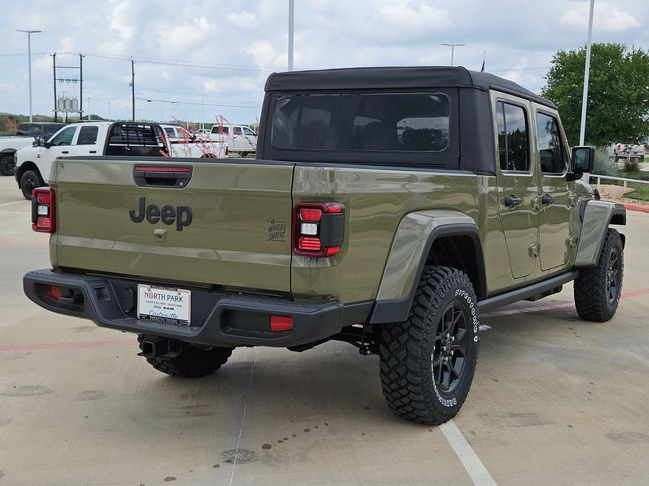 2026 Jeep Gladiator Willys