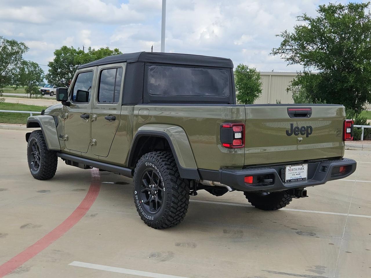 2026 Jeep Gladiator Willys Castroville TX