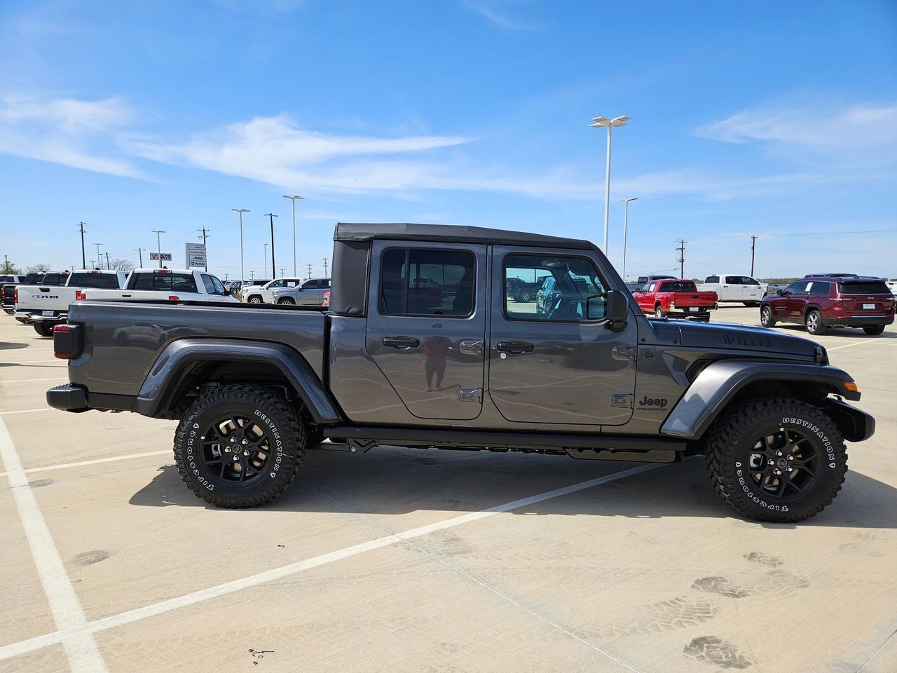 2026 Jeep Gladiator Willys